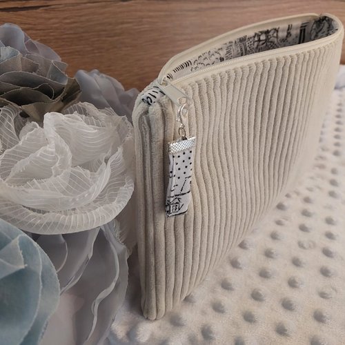 Pochette plate