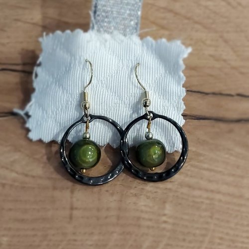 Boucle d'oreille upcycling