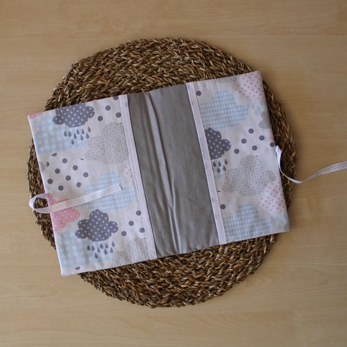 Housse carnet de santé
