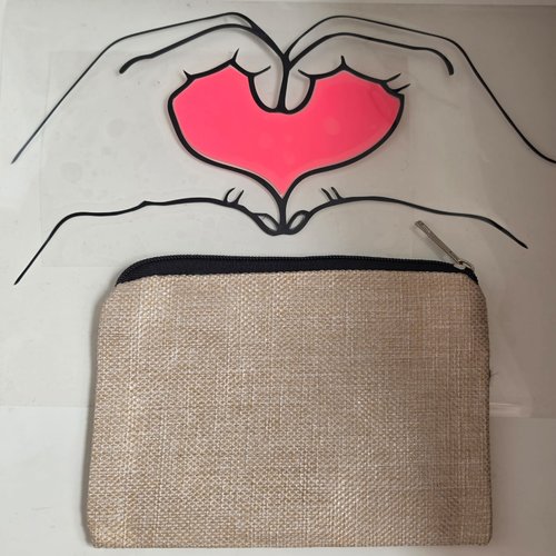 Pochette numero 2 personnalisable mains & coeur