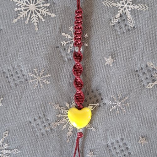 Porte clés "cœur jaune"