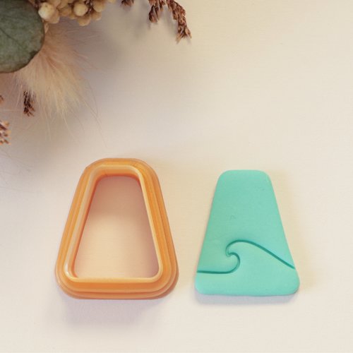 Emporte pièce pendentif rectangulaire arrondi 28mm