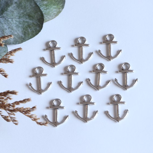 Lot de 10 breloques ancres marine en métal argenté