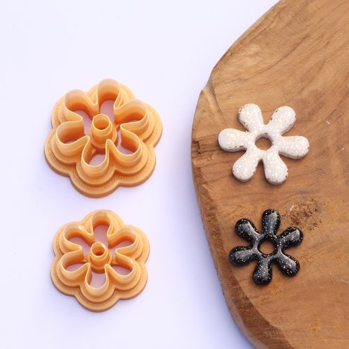 Lot de 2 emporte-pièces fleurs pétales fines ajouré