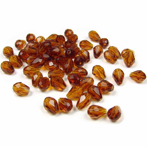 10 perles en verre à facettes gouttes 7x5mm ambre