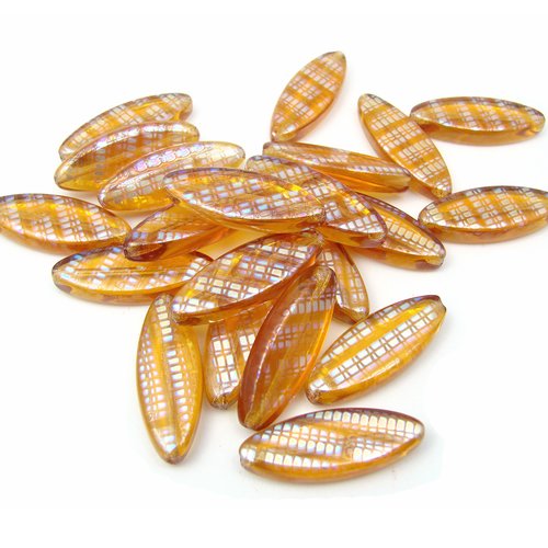 1 perle en verre tchèque 24x9mm ambre clair et motifs irisés