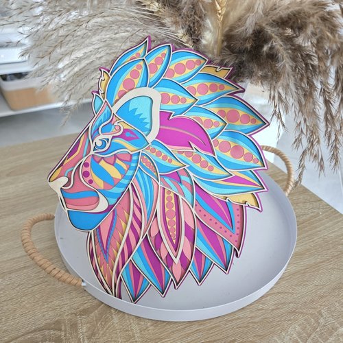 Lion coloré – écodéco bois & papier