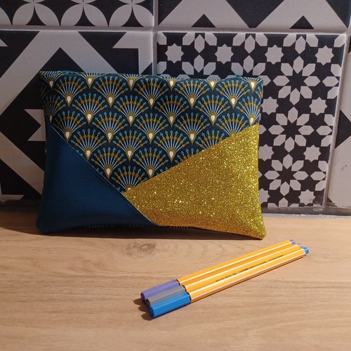 Pochette en coton imprimé, similicuir et paillette