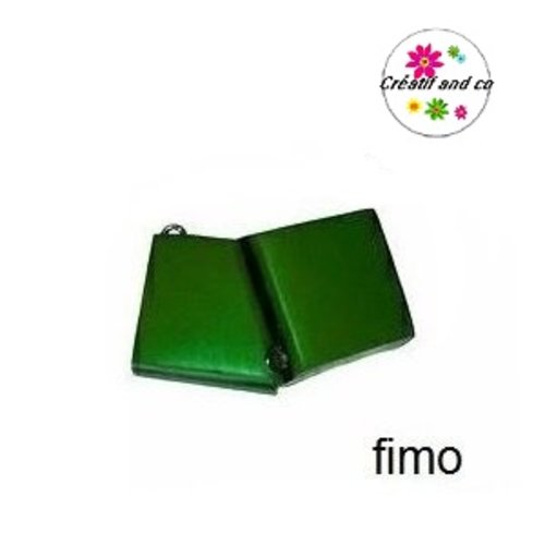Breloque bonbon anglais vert/noir en fimo