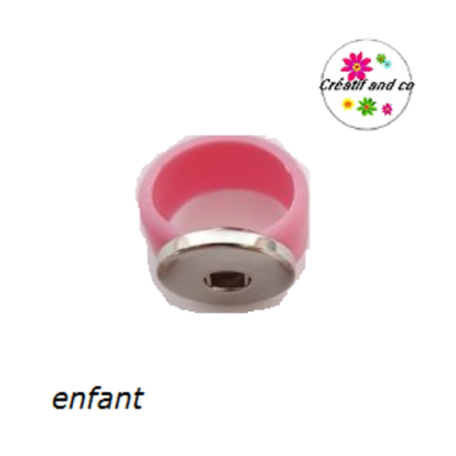 Bague silicone rose pâle enfant pour bouton pression 18/20mm