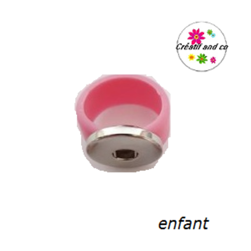 Bague silicone rose pâle enfant pour bouton pression 18/20mm