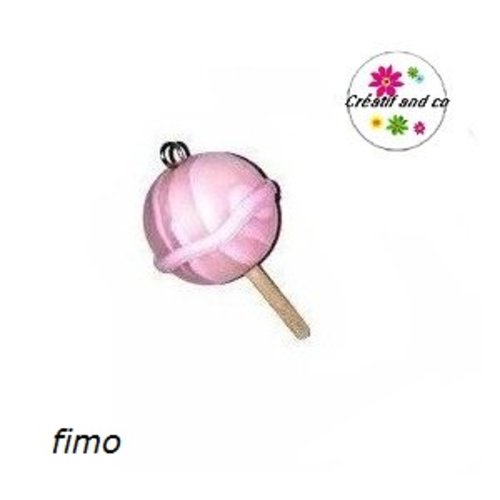 Breloque sucette ronde marbrée fraise en fimo