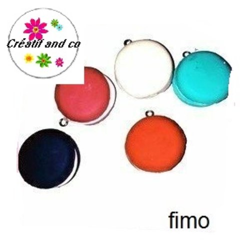 5 macarons mix couleur en fimo