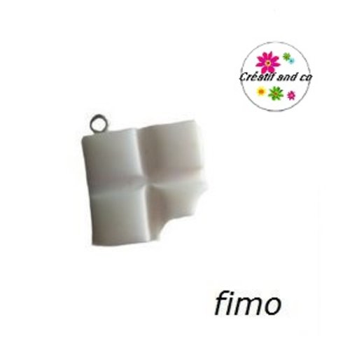 Carré de chocolat extra blanc croqué en fimo