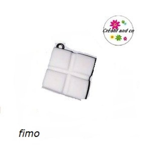 Breloque carré de chocolat extra blanc