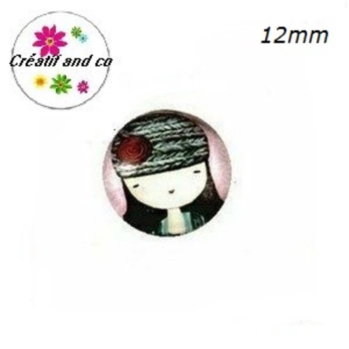 X2 cabochons tête de femme chapeauté 12mm