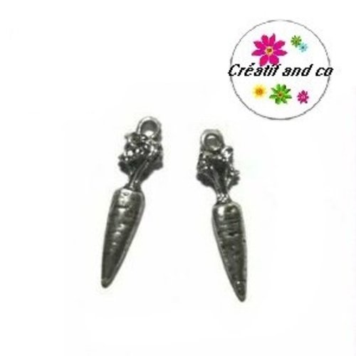 Breloque carotte 3d