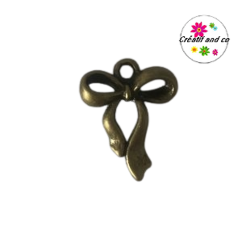 Breloque noeud bronze