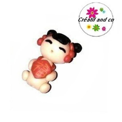 Perle kokeshi en fimo 25mm