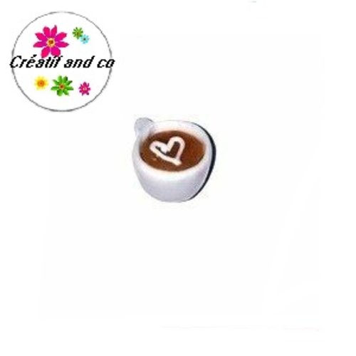 Tasse thé et son coeur à la crème