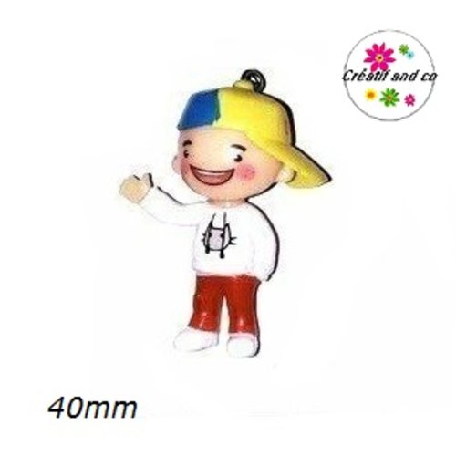 Breloque petit boy casquette bleu/jaune