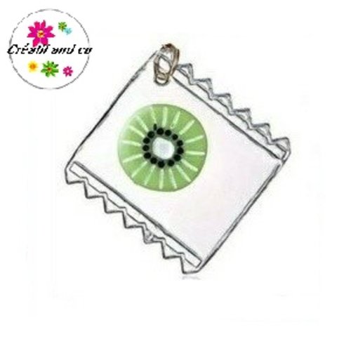 Breloque sachet transparent et sa tranche de kiwi