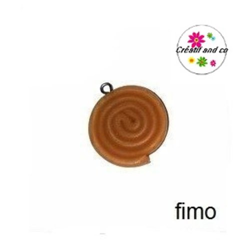 Réglisse translucide au caramel fimo