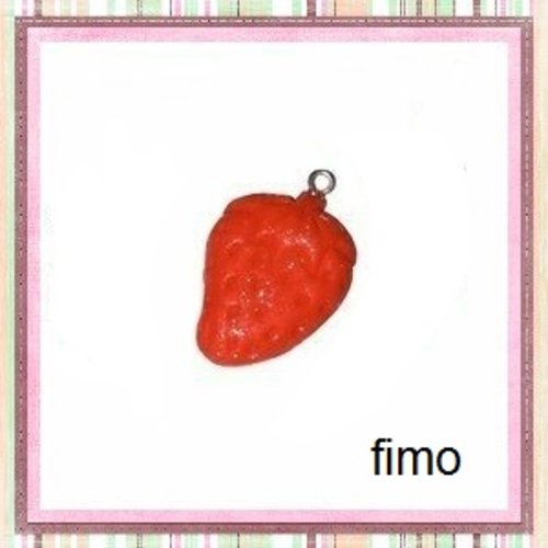 Fraise rouge plate fimo