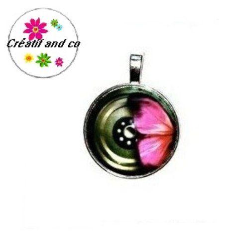 Grand pendentif papillon 25mm