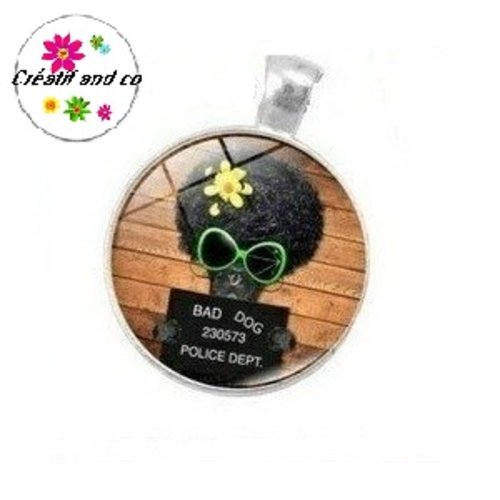 Grand pendentif chien funny  25mm