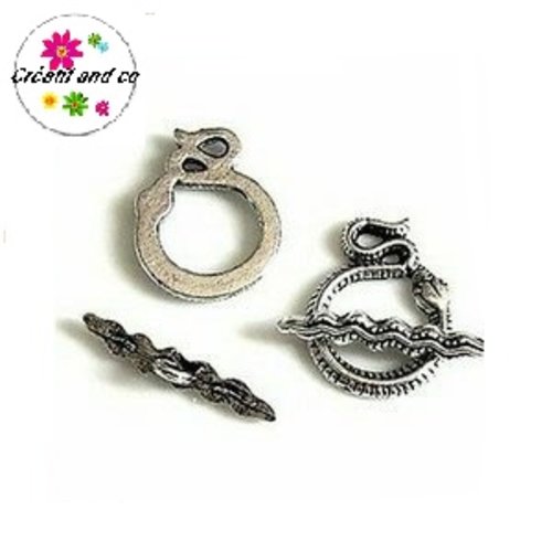 Fermoir toggle serpent argent vieilli 20mm