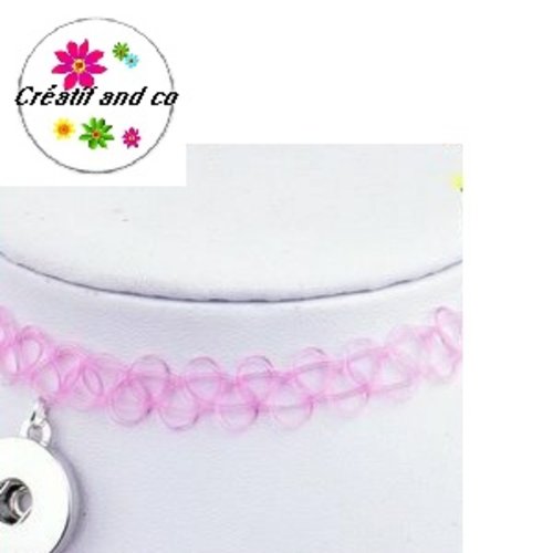 Ras du cou élastique rose pour bouton pression