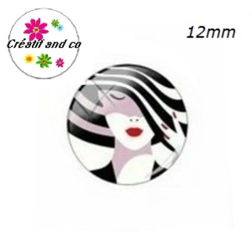 X2 cabochons femme chapeautée 12mm
