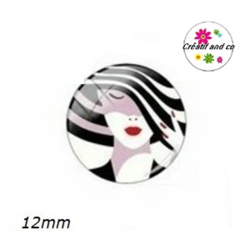 X2 cabochons femme chapeautée 12mm