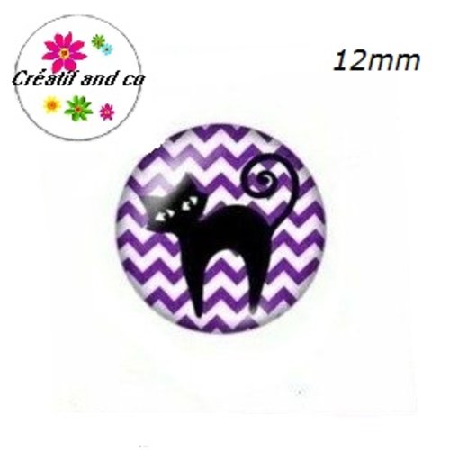X2 cabochons chat noir fond mauve/blanc 12mm