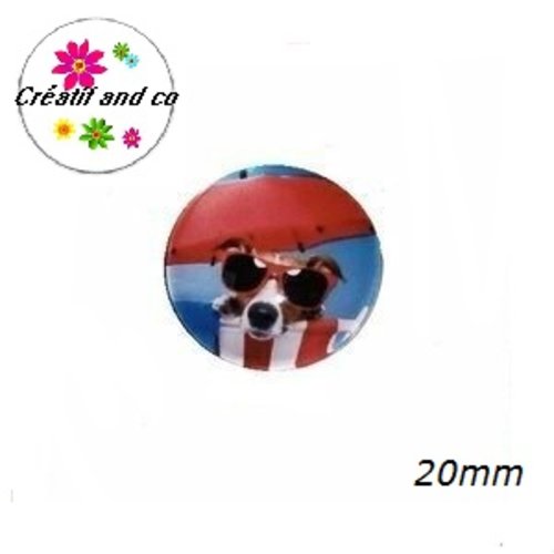 Cabochon rond chien sur transat 20mm