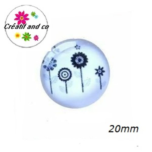 Cabochon quatuor de fleurs noires fond blanc 20mm