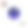 Cabochon fleur bleue fond blanc 20mm