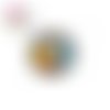 Bouton pression visage abstrait coloré