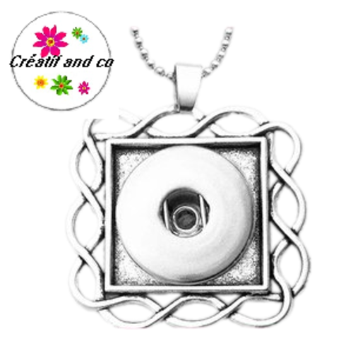 Collier pendentif carré pour bouton pression