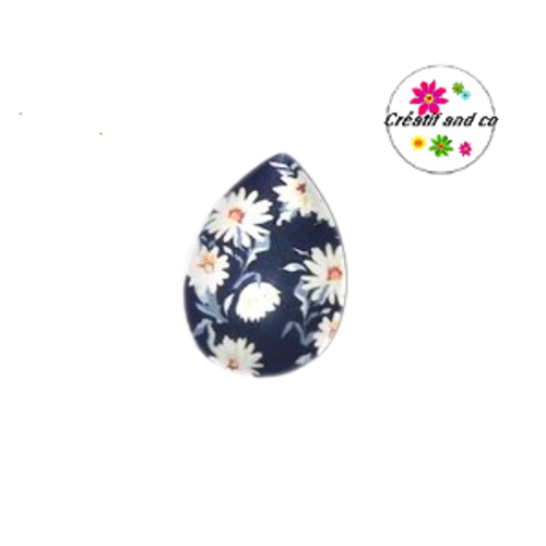 Cabochon goutte pâquerettes blanches 18x25mm