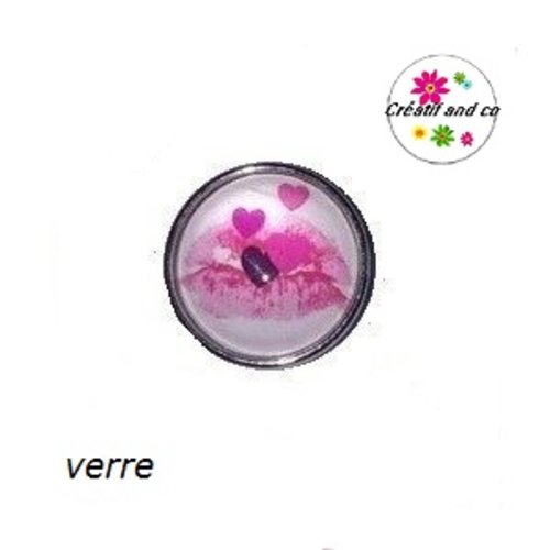 Bouton pression  kiss rose et coeurs