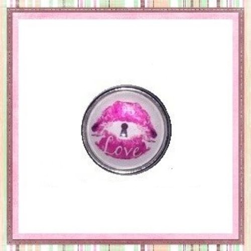 Bouton pression  kiss rose et serrure