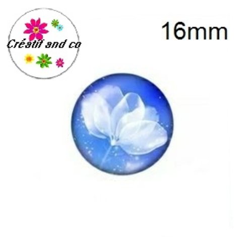 X2 cabochons fleur blanche fond bleu 16mm
