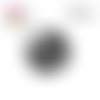 X2 cabochons noirs et blancs 16mm