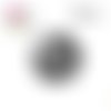 X2 cabochons noirs et blancs 16mm