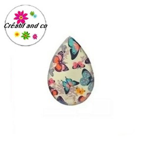 Cabochon goutte nuée de papillons 18x25mm