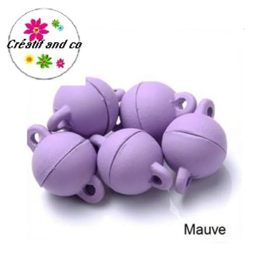 Fermoir magnétique rond boule mauve 12x8mm