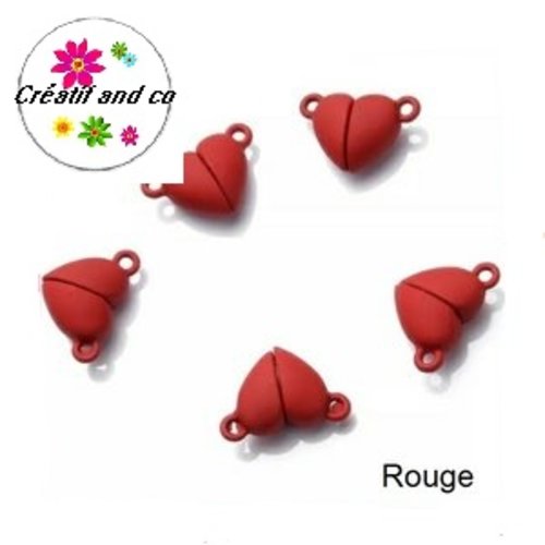 Fermoir magnétique forme coeur rouge 11x16mm