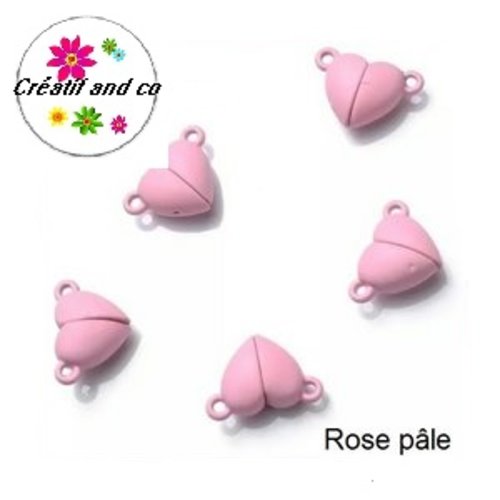 Fermoir magnétique forme coeur rose pâle 11x16mm